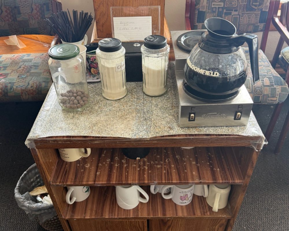 Coffee and fellowship area at Walworth County Alano Club